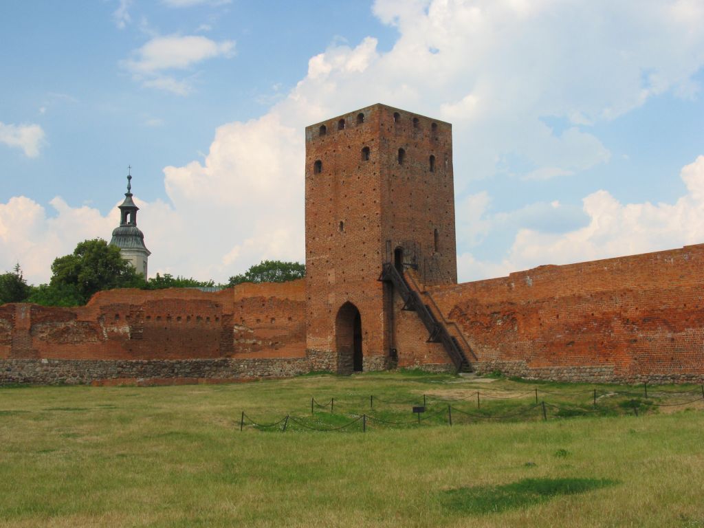 20060709133028 - czersk - zamek - baszta bramna.jpg, galeria Czersk_i_Zalesie