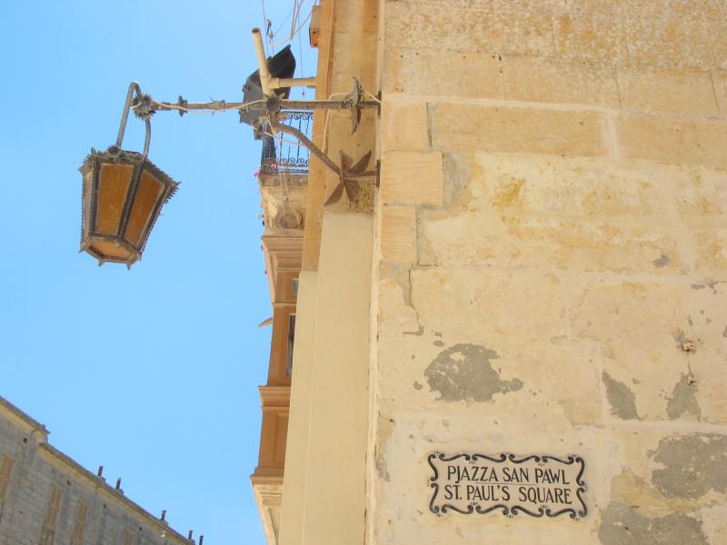 20050827124209 mdina - pjazza san pawl3.jpg, galeria Malta