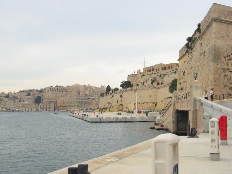 20050829152535 vittoriosa - fort st angelo 14.jpg, galeria Malta