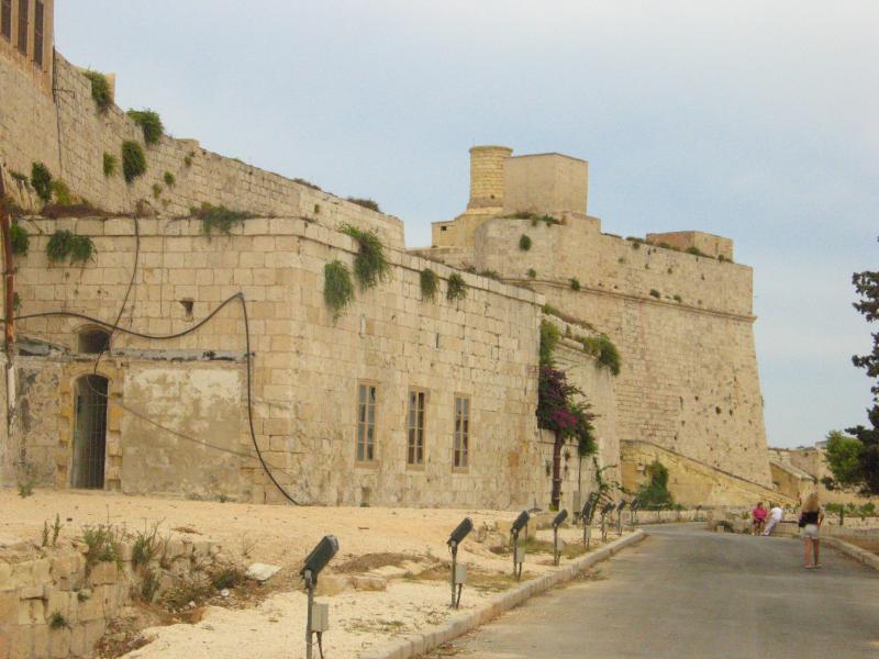 20050829154149 vittoriosa - fort st angelo 11.jpg, galeria Malta