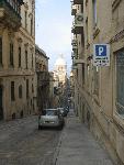 20050831174419 valletta - streets4.jpg