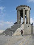 valletta - WWII siege memorial.jpg