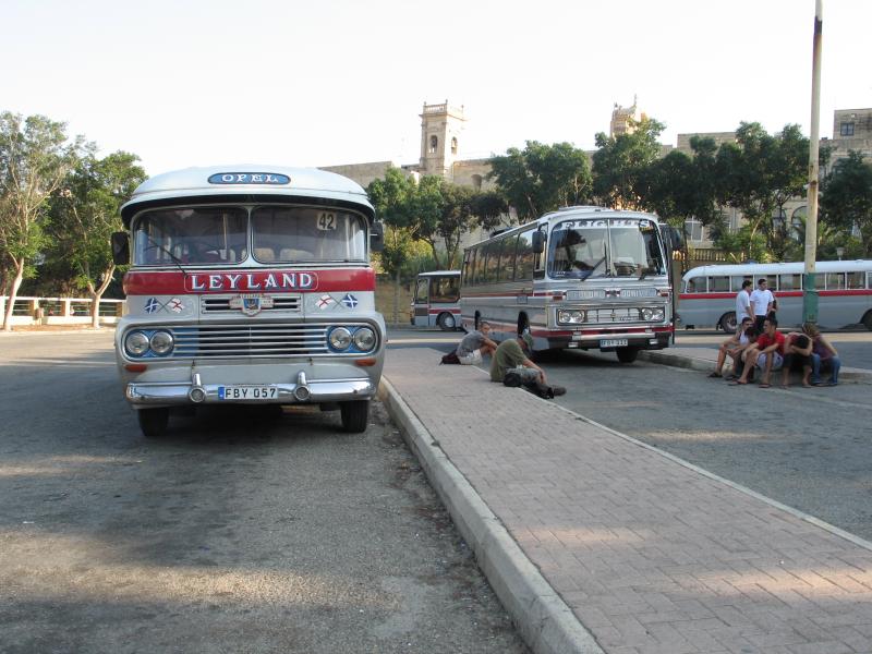 gozo buses.jpg, galeria Malta