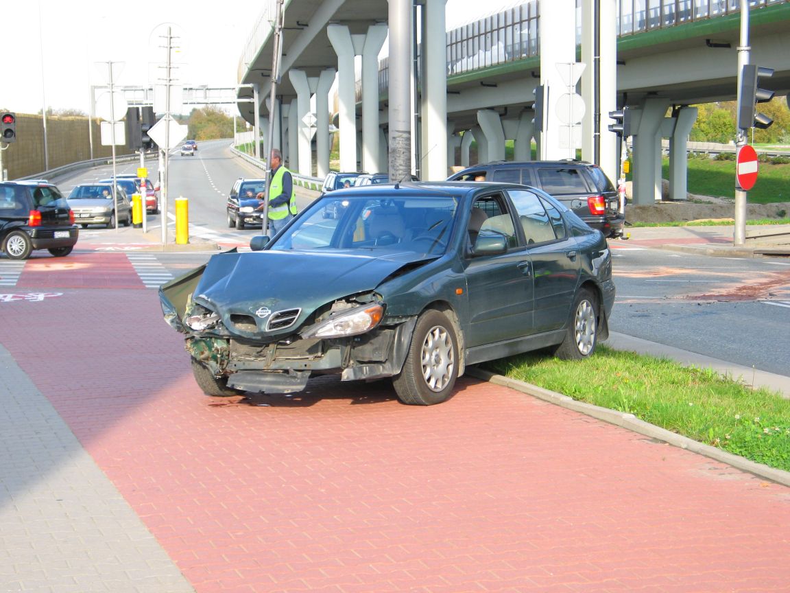 20070930143511 czerniakowska - wypadek.jpg, galeria bessensu_1