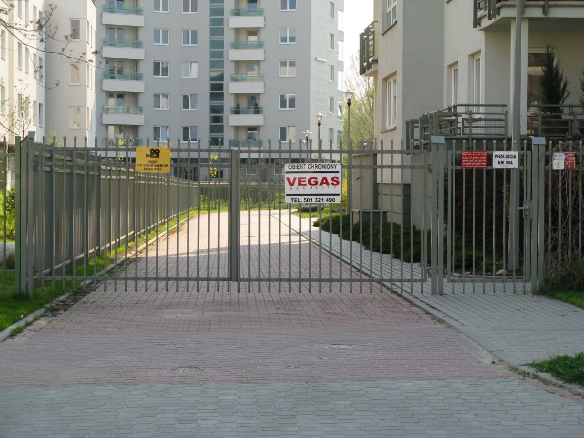 20080426170230 przejscia nie ma.jpg, galeria bessensu_1