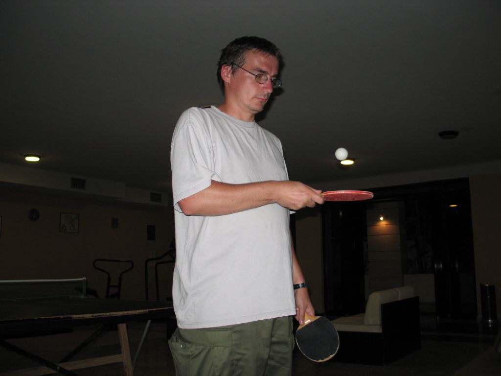 20060902_192015 - ponk ping pong.jpg, galeria kreta